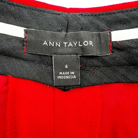 Ann Taylor Women's Red Cropped Cuffed Dress Pants Size 6 Polyester Blend - Picture 4 of 5